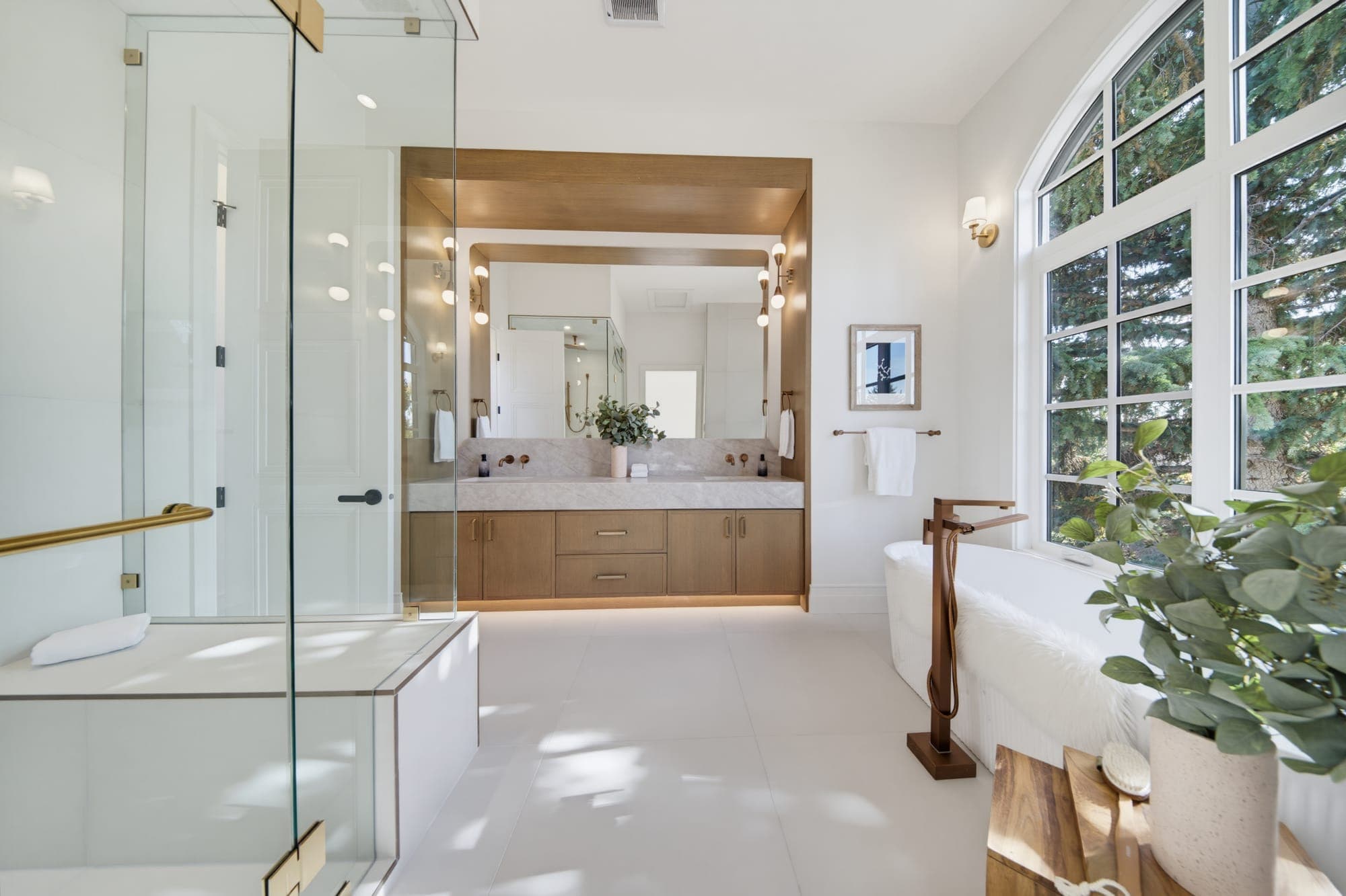 Ensuite